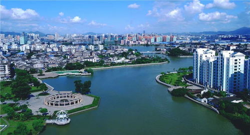 溫州昔日高端商業(yè)體，如今淪為流浪者“豪宅”